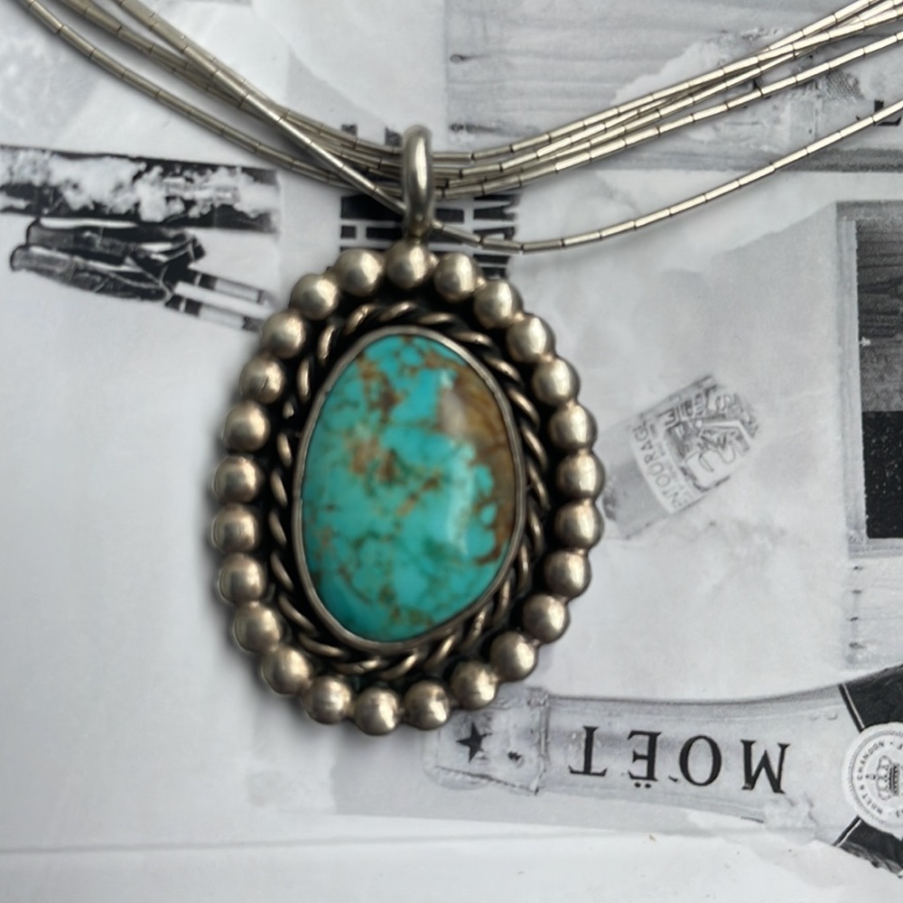 RVT Southwest Turquoise & Silver pendant necklace